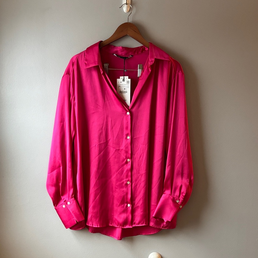 ZARA hot barbie pink button down